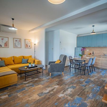 Family House Bjelila Villa Tivat Ngoại thất bức ảnh
