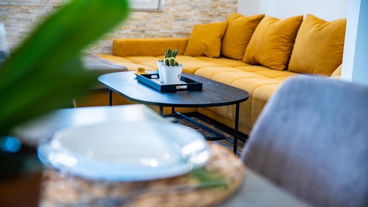 Family House Bjelila Villa Tivat Ngoại thất bức ảnh
