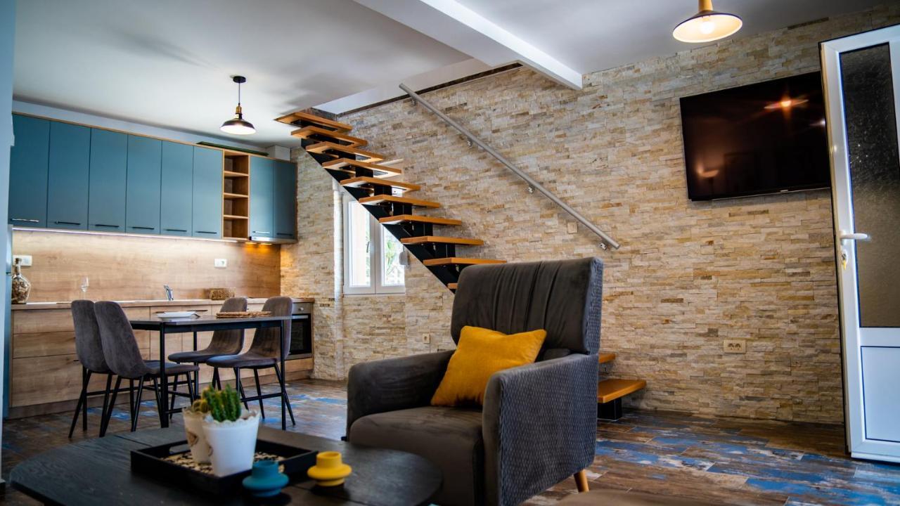 Family House Bjelila Villa Tivat Ngoại thất bức ảnh