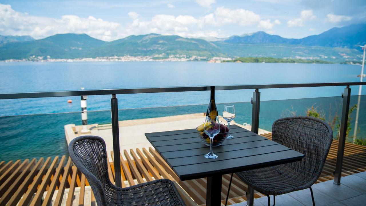 Family House Bjelila Villa Tivat Ngoại thất bức ảnh